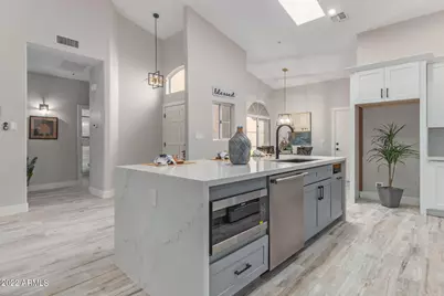 8941 E Maple Drive, Scottsdale, AZ 85255 - Photo 14
