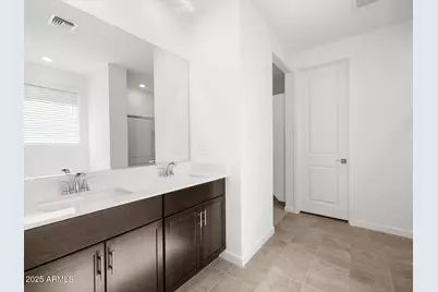 18256 N Pietra Drive, Maricopa, AZ 85138 - Photo 14