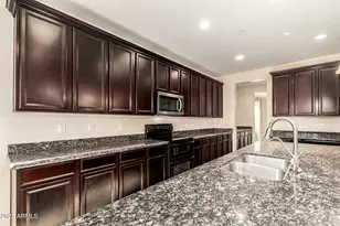 18199 W Mackenzie Dr, Goodyear, AZ 85395 - Photo 12