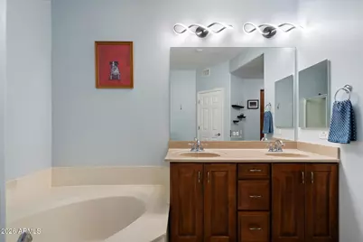 5450 E Deer Valley Drive #2008, Phoenix, AZ 85054 - Photo 20