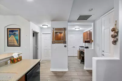 5450 E Deer Valley Drive #2008, Phoenix, AZ 85054 - Photo 6