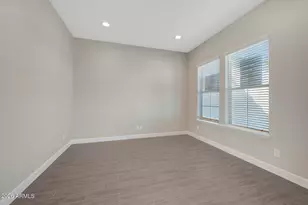 5607 N 193rd Ave, Litchfield Park, AZ 85340 - Photo 8