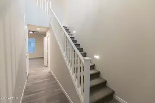 901 S Smith Rd, Tempe, AZ 85281 - Photo 8