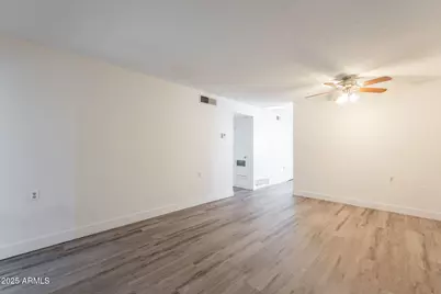 13001 N 113th Avenue #5, Youngtown, AZ 85363 - Photo 8