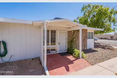 13001 N 113th Avenue #5, Youngtown, AZ 85363 - Photo 2