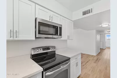 4740 E Moreland Street, Phoenix, AZ 85008 - Photo 12