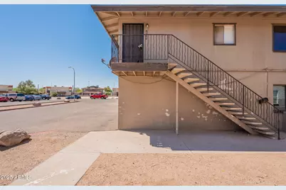 4740 E Moreland Street, Phoenix, AZ 85008 - Photo 2