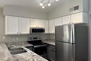 3320 S Parkside Dr, Tempe, AZ 85282 - Photo 6