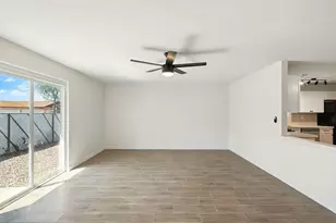 2732 W Tuckey Ln, Phoenix, AZ 85017 - Photo 12