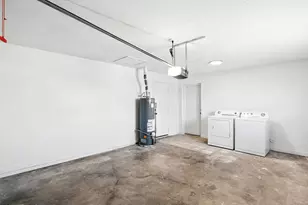 2732 W Tuckey Ln, Phoenix, AZ 85017 - Photo 32