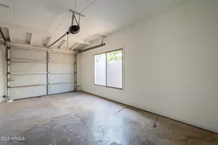 481 N Sunset Dr, Chandler, AZ 85225 - Photo 32