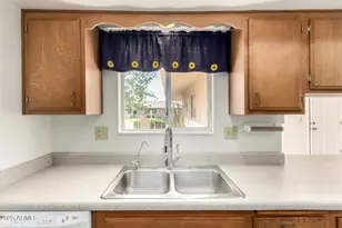 10304 W Kingswood Cir, Sun City, AZ 85351 - Photo 22