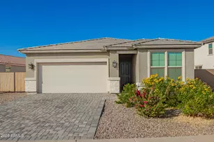 2004 E Escondido Pl, Casa Grande, AZ 85122 - Photo 2