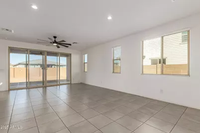 2004 E Escondido Place, Casa Grande, AZ 85122 - Photo 10