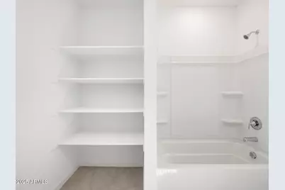 18228 N Pietra Drive, Maricopa, AZ 85138 - Photo 6