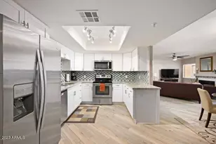 9736 N 95th St, Scottsdale, AZ 85258 - Photo 1