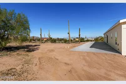 2318 S Nikki Lane S, Maricopa, AZ 85139 - Photo 2