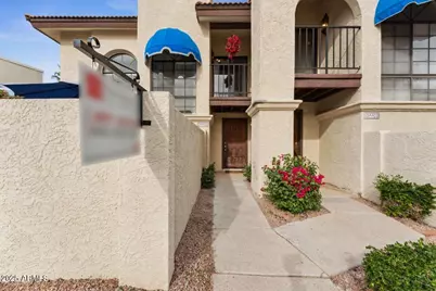 5002 E Siesta Drive #2, Phoenix, AZ 85044 - Photo 4