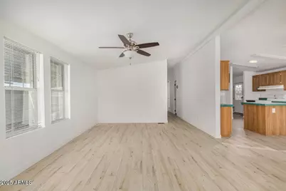 1634 E Michelle Drive, Phoenix, AZ 85022 - Photo 8