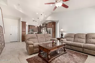 479 W Douglas Ave, Gilbert, AZ 85233 - Photo 10