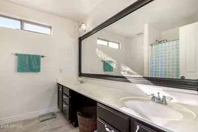 479 W Douglas Avenue, Gilbert, AZ 85233 - Photo 20