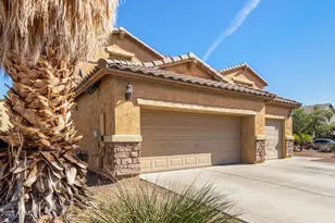2661 N Smithsonian Ct, Florence, AZ 85132 - Photo 2