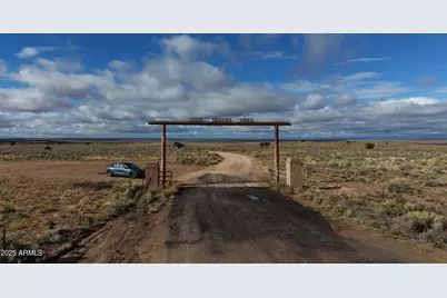 37 River Meadow Ranch -- #37, Saint Johns, AZ 85936 - Photo 1