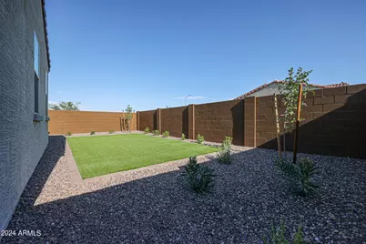 8907 W Colter Street, Glendale, AZ 85305 - Photo 38