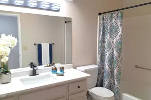 8053 E Natal Ave, Mesa, AZ 85209 - Photo 10