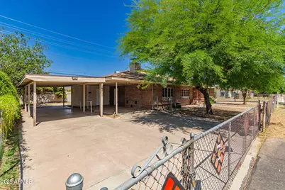 6100 N 36th Avenue, Phoenix, AZ 85019 - Photo 2