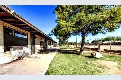 7508 W Orangewood Avenue, Glendale, AZ 85303 - Photo 4