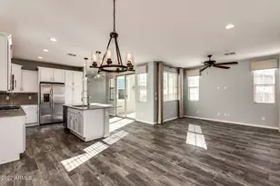 2274 S Osborn Ln, Gilbert, AZ 85295 - Photo 8