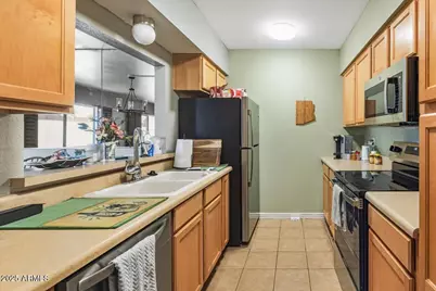 240 S Old Litchfield Road #212, Litchfield Park, AZ 85340 - Photo 10