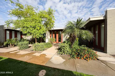 4419 N 27th Street #22, Phoenix, AZ 85016 - Photo 2