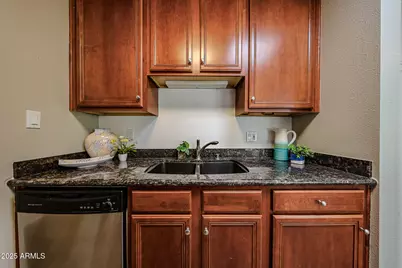 4419 N 27th Street #22, Phoenix, AZ 85016 - Photo 8