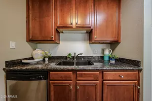 4419 N 27th St, Phoenix, AZ 85016 - Photo 8