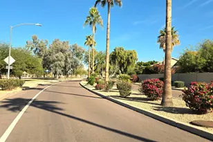 7537 W Wescott Dr, Glendale, AZ 85308 - Photo 2