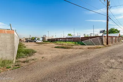 1729 E Jefferson Street #5, Phoenix, AZ 85034 - Photo 8