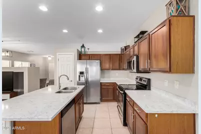 688 W Green Tree Drive, San Tan Valley, AZ 85143 - Photo 4