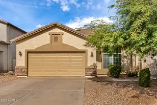 688 W Green Tree Dr, San Tan Valley, AZ 85143 - Photo 1
