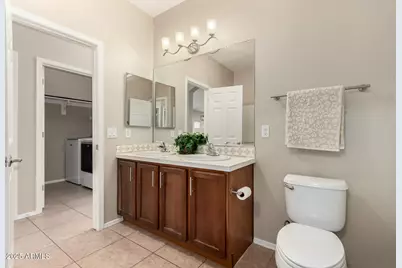 688 W Green Tree Drive, San Tan Valley, AZ 85143 - Photo 32