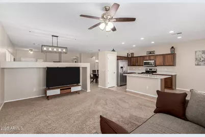 688 W Green Tree Drive, San Tan Valley, AZ 85143 - Photo 16