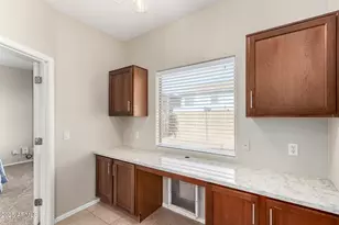 688 W Green Tree Dr, San Tan Valley, AZ 85143 - Photo 8