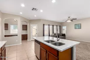 688 W Green Tree Dr, San Tan Valley, AZ 85143 - Photo 18