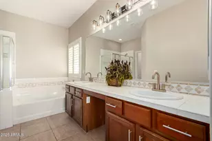 688 W Green Tree Dr, San Tan Valley, AZ 85143 - Photo 10