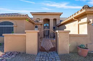 11181 E Hedgehog Pl, Scottsdale, AZ 85262 - Photo 4