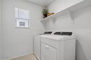 33726 N Hosta Dr, San Tan Valley, AZ 85140 - Photo 26