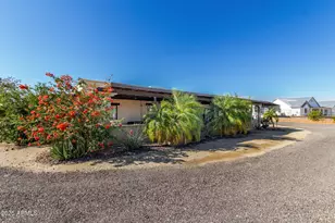 38026 N 251st Ave, Morristown, AZ 85342 - Photo 2