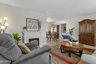 1019 E Watson Dr, Tempe, AZ 85283 - Photo 2