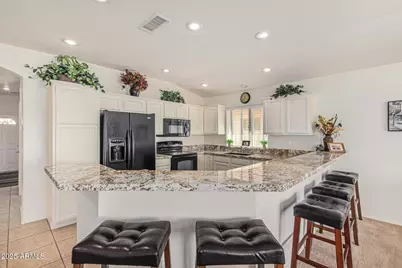 11250 E Kilarea Avenue #214, Mesa, AZ 85209 - Photo 12